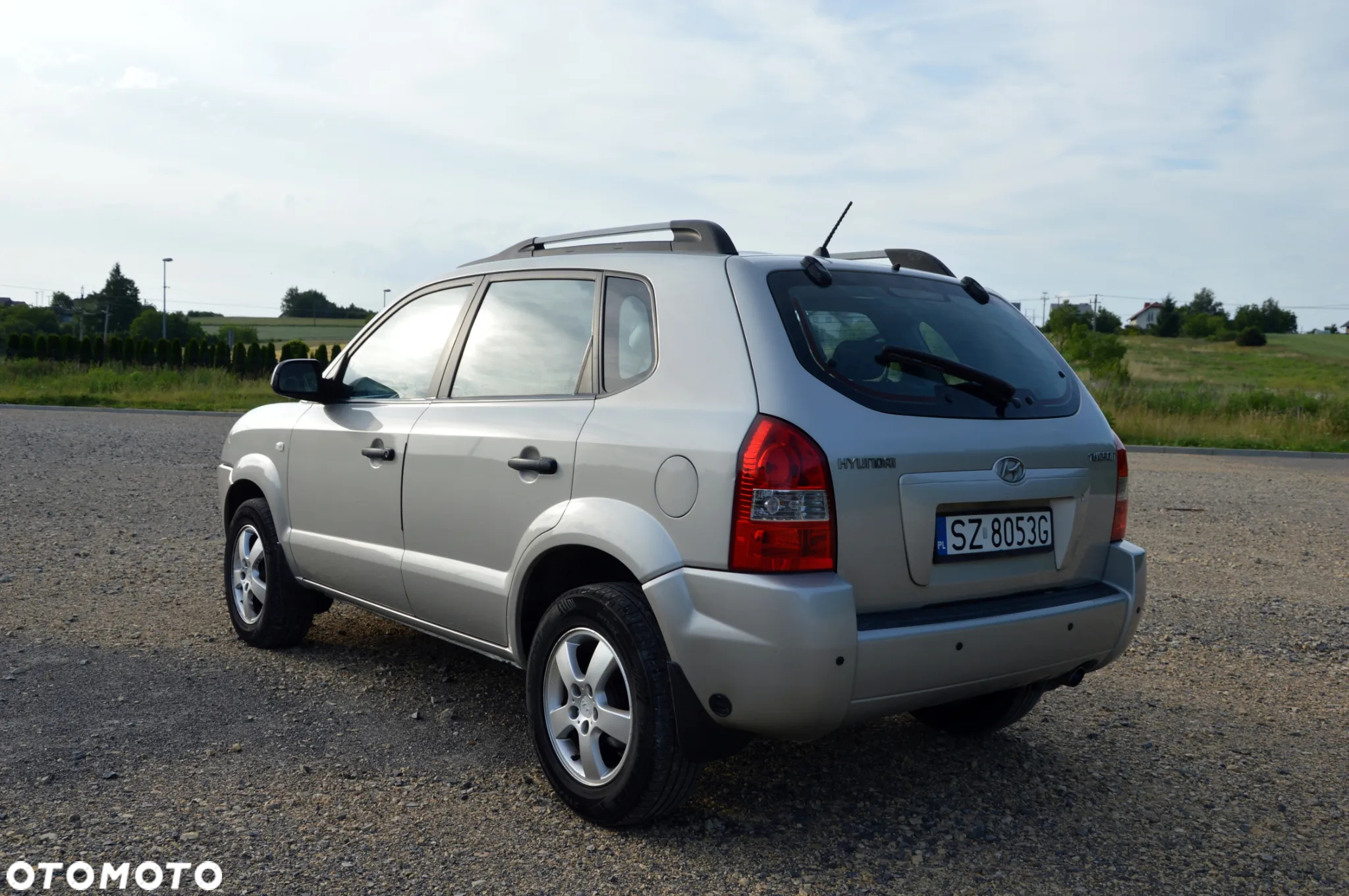 Hyundai Tucson 2.0 Comfort 2WD - 28