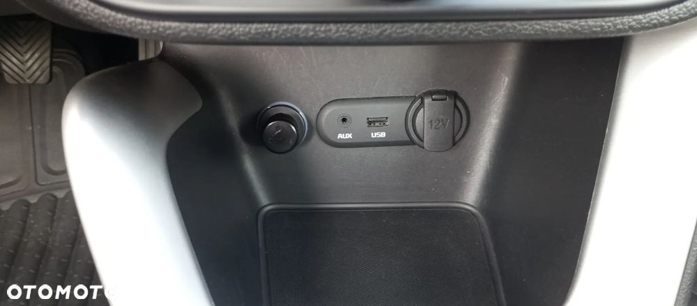 Kia Ceed - 22