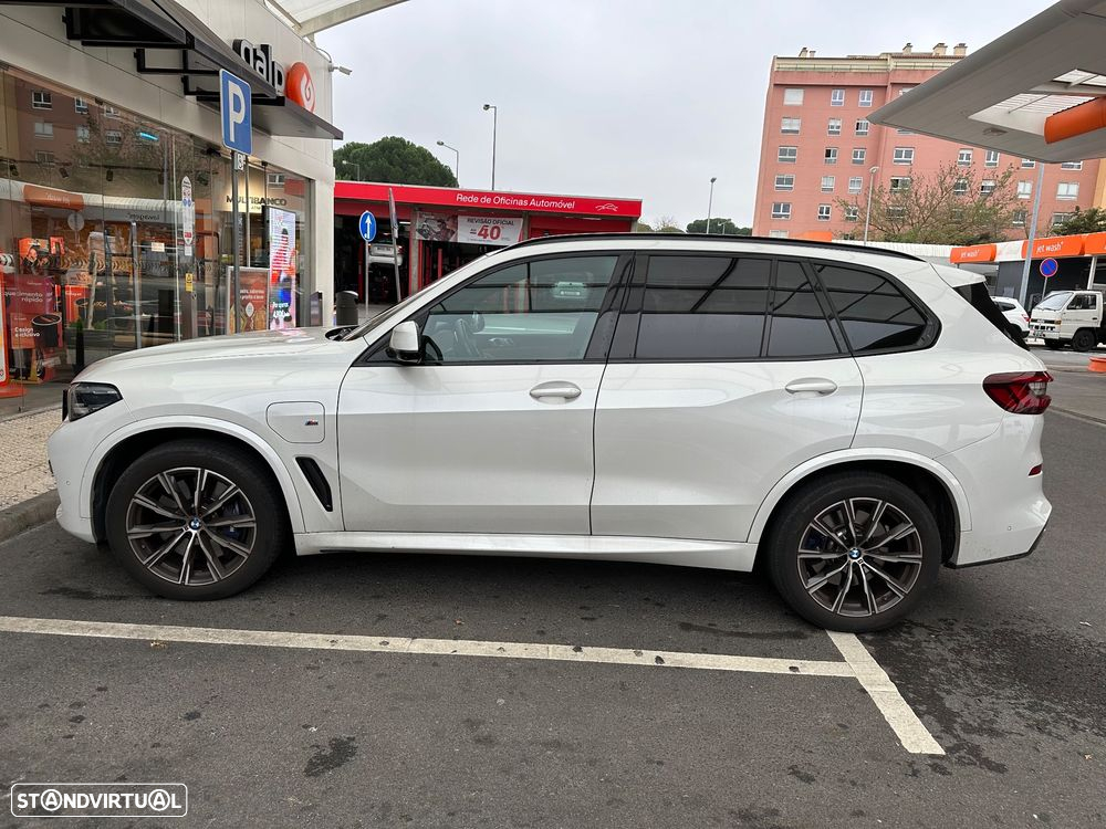 BMW X5 45 e xDrive Pack M - 11