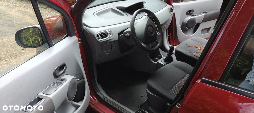 Renault Modus 1.2 16V Alize - 11