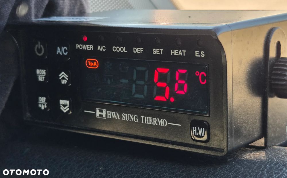 Volkswagen Crafter - 12