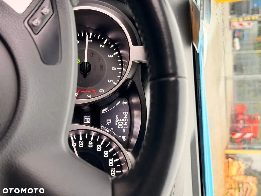 Nissan Juke - 11