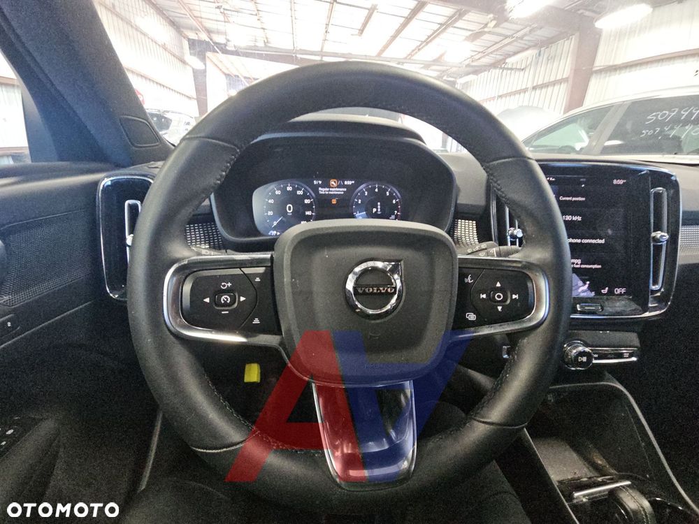 Volvo XC 40 - 7