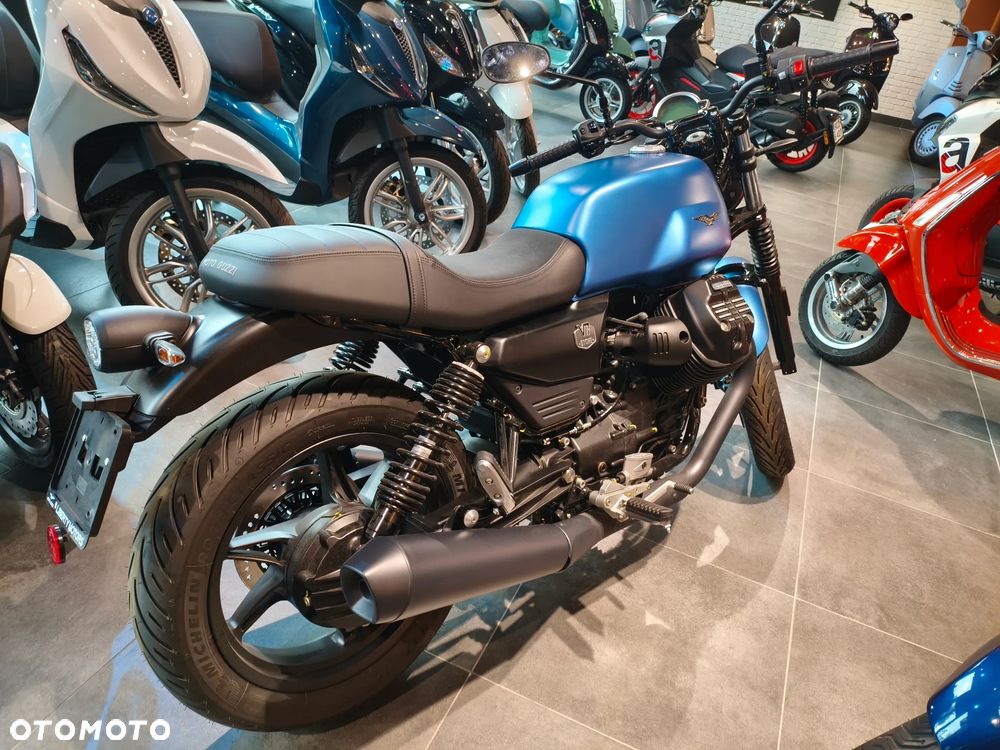Moto Guzzi V7 - 2
