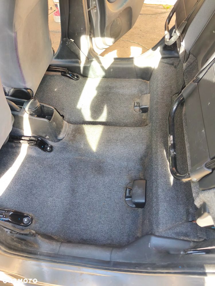 Honda Jazz 1.2 - 32