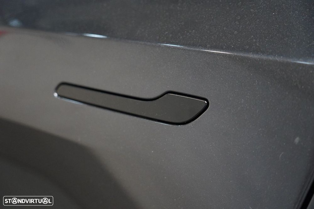 Tesla Model Y Long Range Tração Traseira - 35