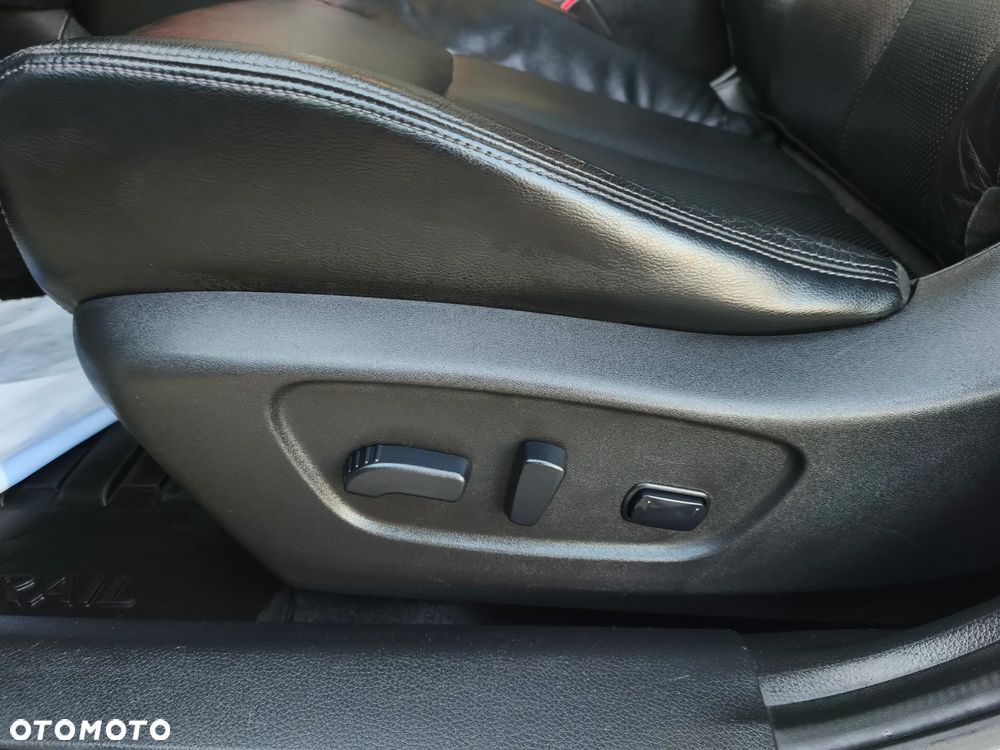 Nissan X-Trail 1.6 DCi Tekna 2WD EU6 - 12