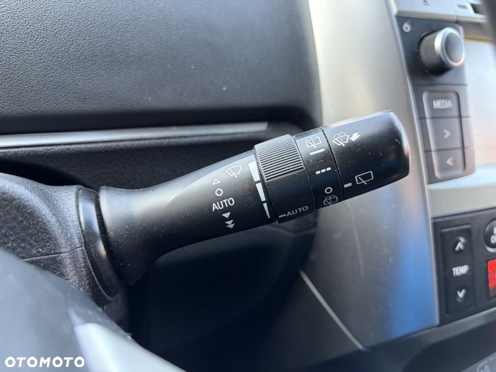 Toyota Verso 1.6 D-4D Prestige - 14