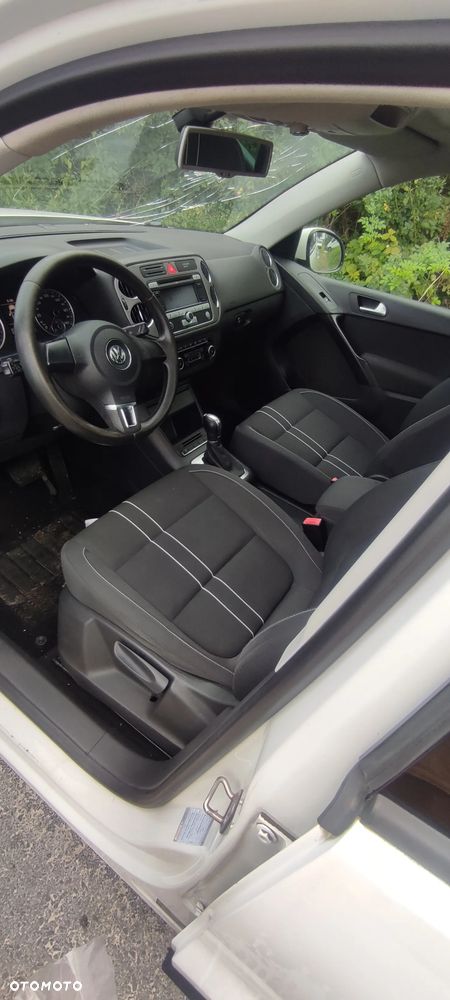 Volkswagen Tiguan - 6