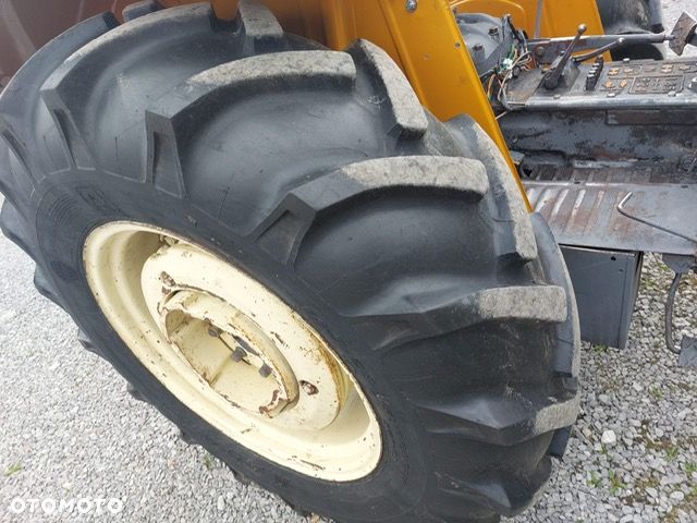 Ursus C 360 - 7