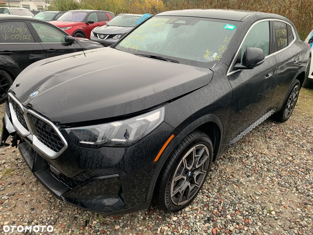 BMW X2