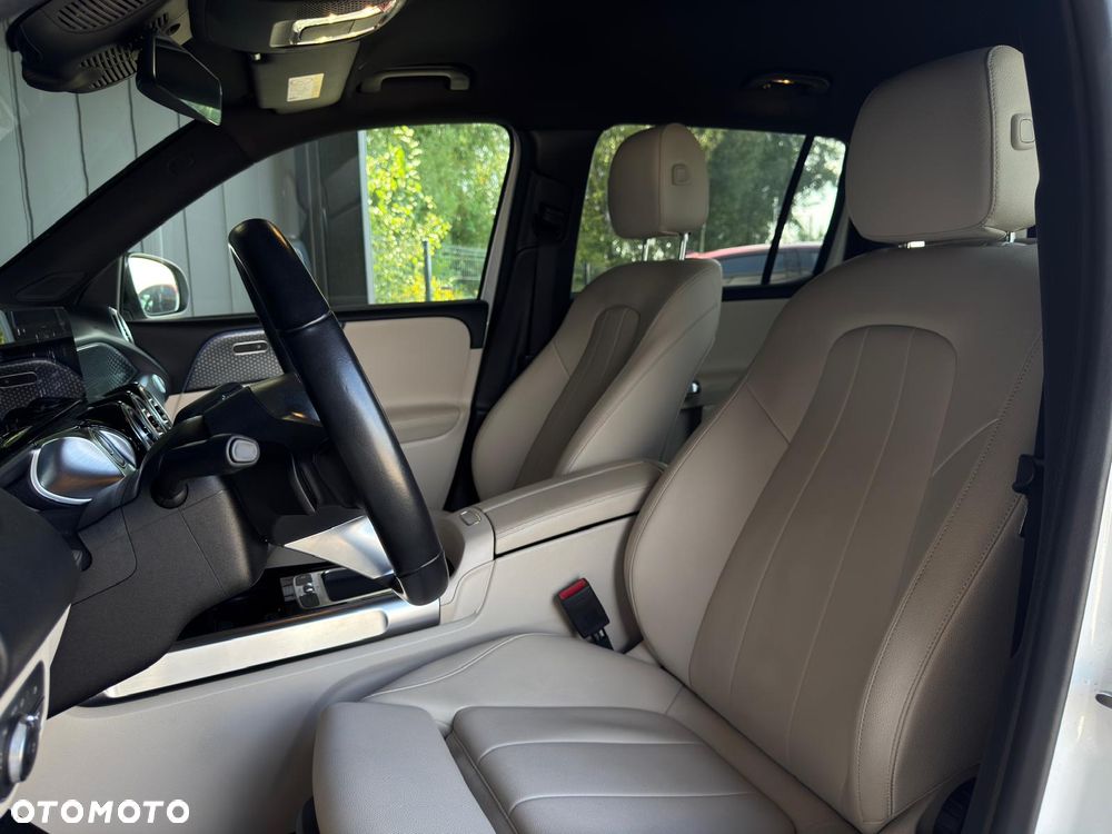 Mercedes-Benz GLB 200 d Progressive 8G-DCT - 23
