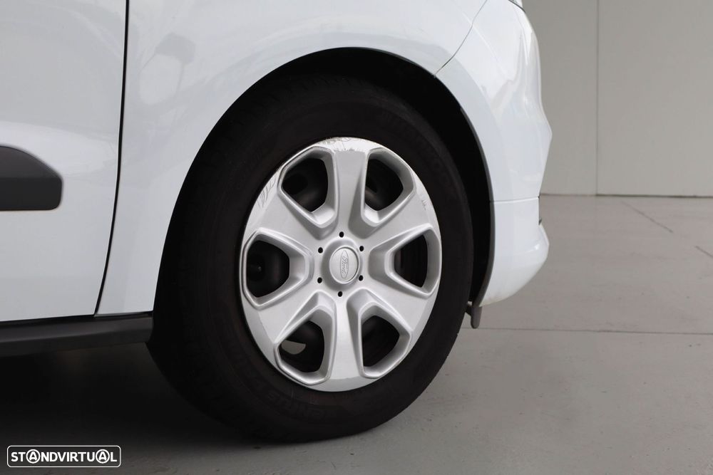 Ford Tourneo Courier 1.5 TDCi Ambiente - 11