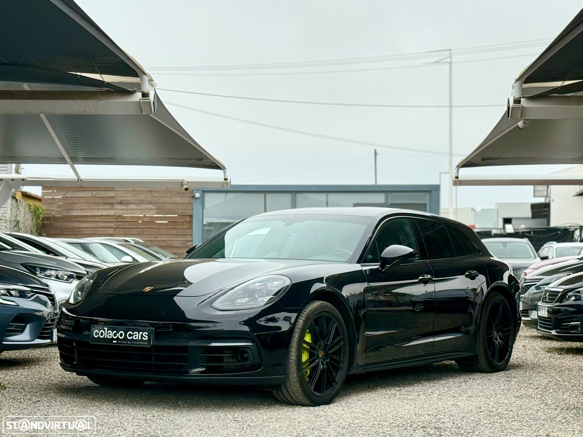 Porsche Panamera Sport Turismo 4 E-Hybrid 10 Years Edition - 2