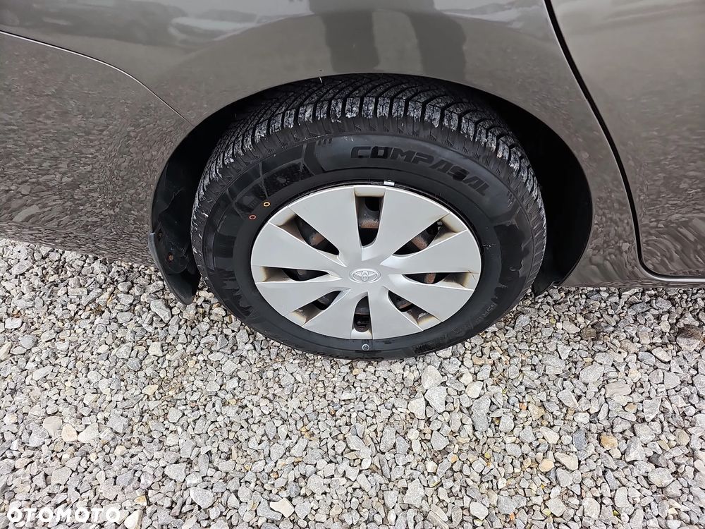 Toyota Auris 1.6 Active - 27