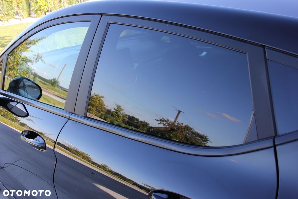 Ford Fiesta 1.0 EcoBoost S&S ST-LINE - 13