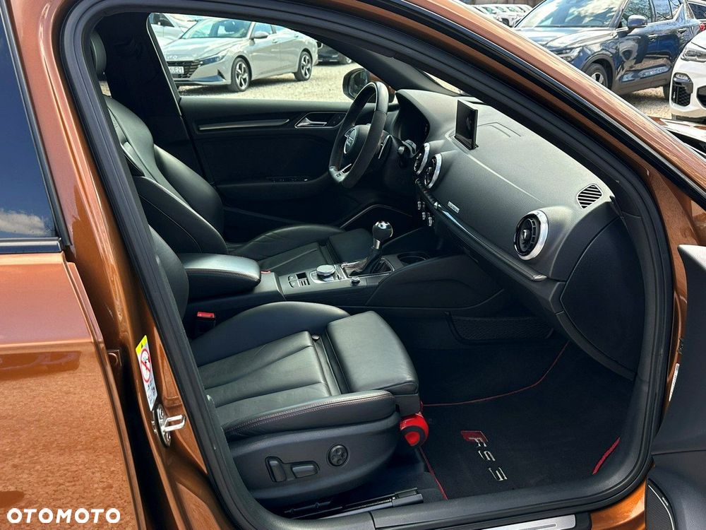 Audi RS3 Sportback 2.5 TFSI Quattro S tronic - 23