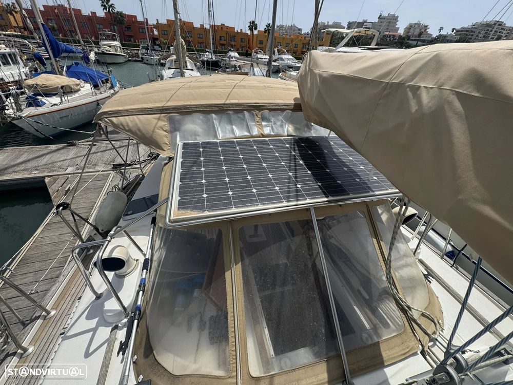 Beneteau Oceanis 50 - 9