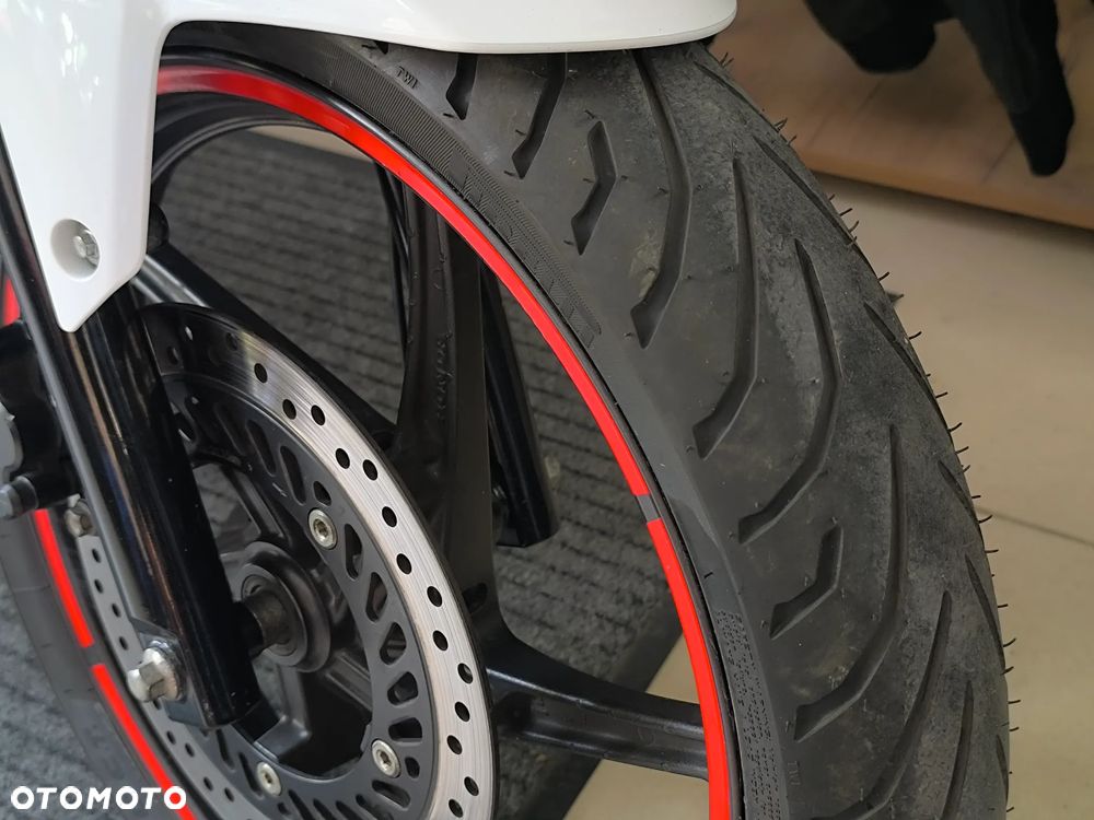Honda CBR - 7