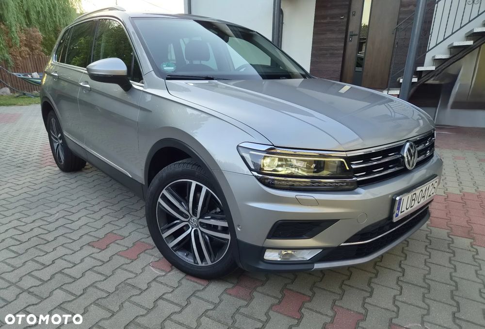 Volkswagen Tiguan 2.0 TDI SCR 4MotION DSG R-Line - 23