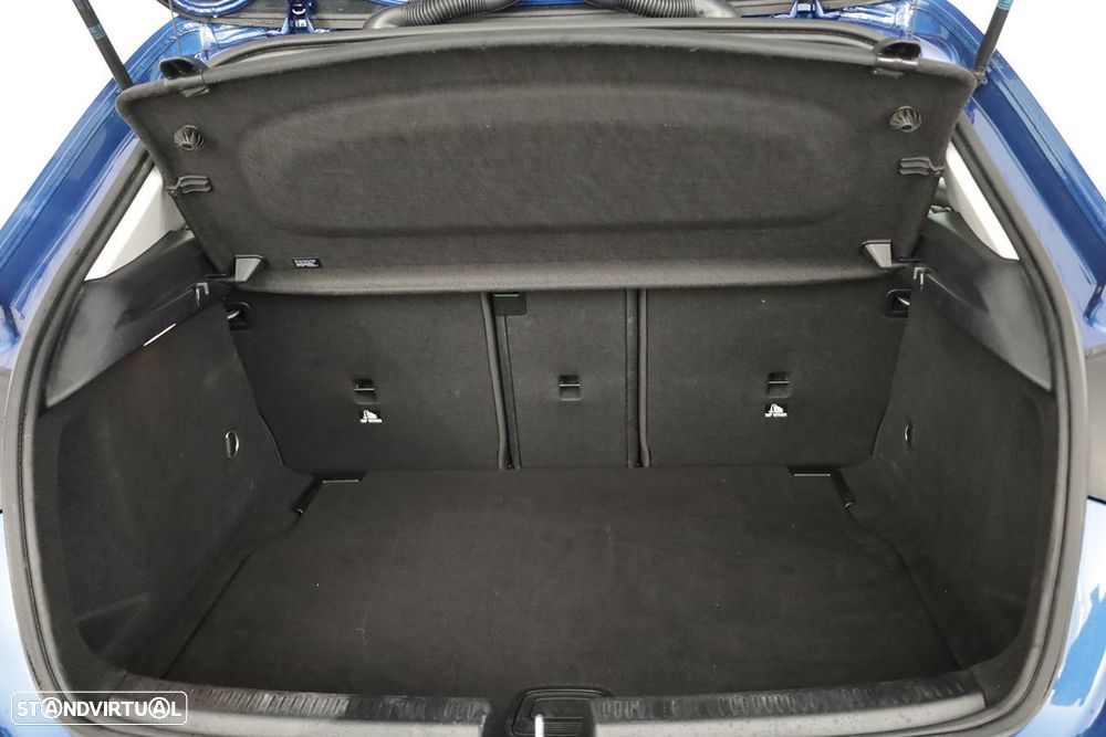 Mercedes-Benz A 200 Standard - 24