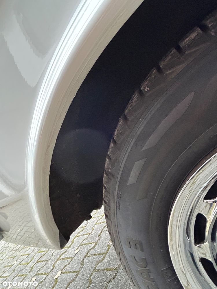 Mercedes-Benz W123 - 34