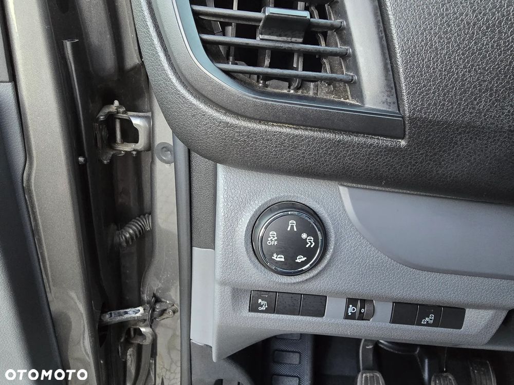 Toyota ProAce - 37