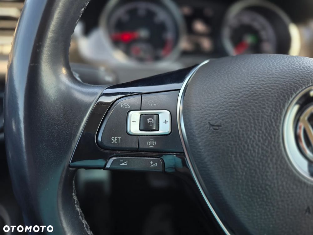 Volkswagen Golf Variant 2.0 TDI SCR DSG IQ.DRIVE - 30