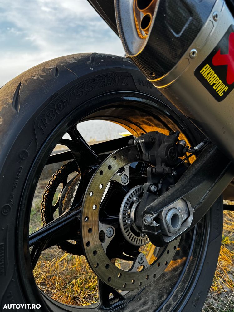 BMW F900R - 8