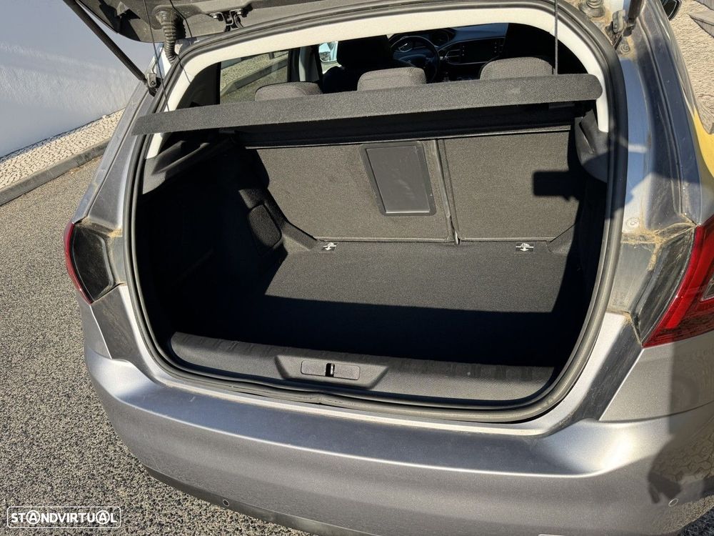 Peugeot 308 1.2 PureTech Allure J18 - 13