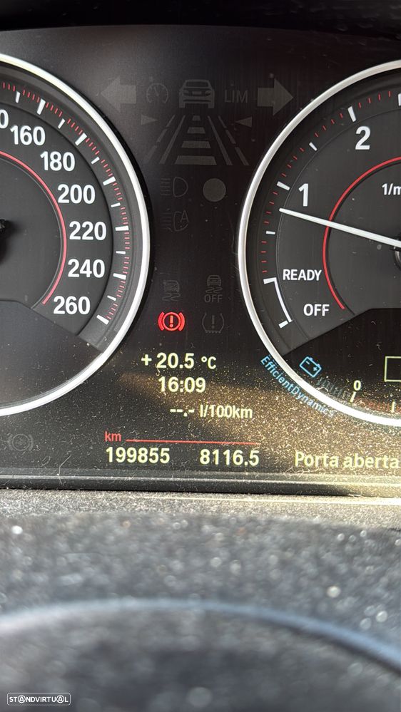 BMW 320 d Auto Pack M - 18