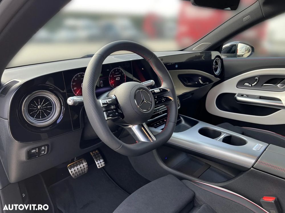 Mercedes-Benz CLA 220 4Matic - 9
