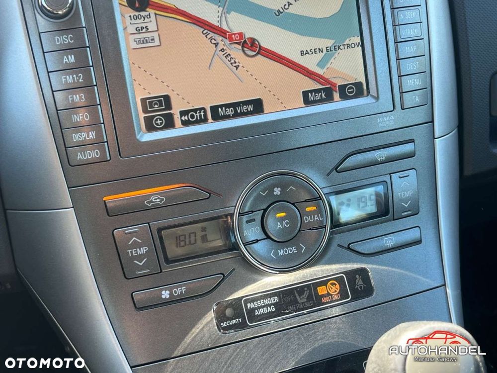 Toyota Auris - 10