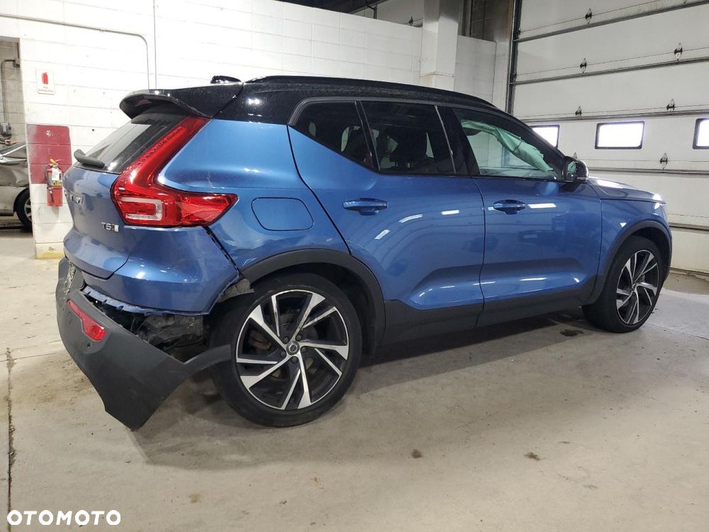 Volvo XC 40 T5 AWD Geartronic R-Design - 5