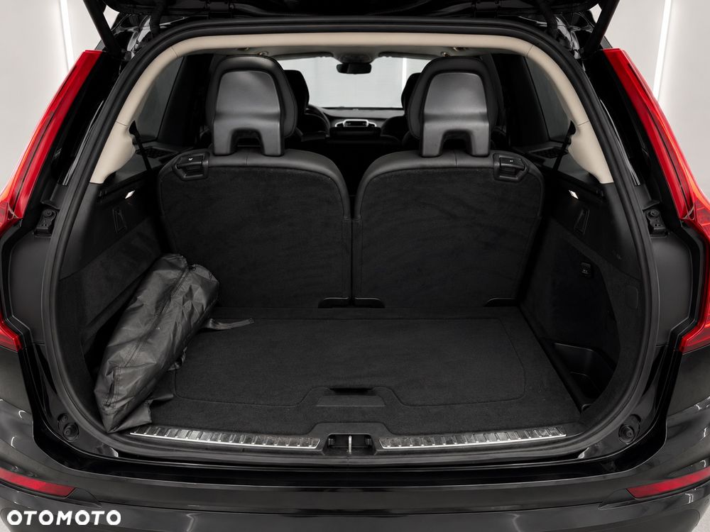 Volvo XC 90 B5 B AWD Plus Bright - 13