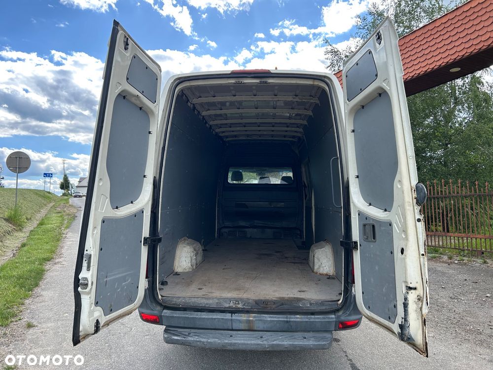 Volkswagen Crafter - 15