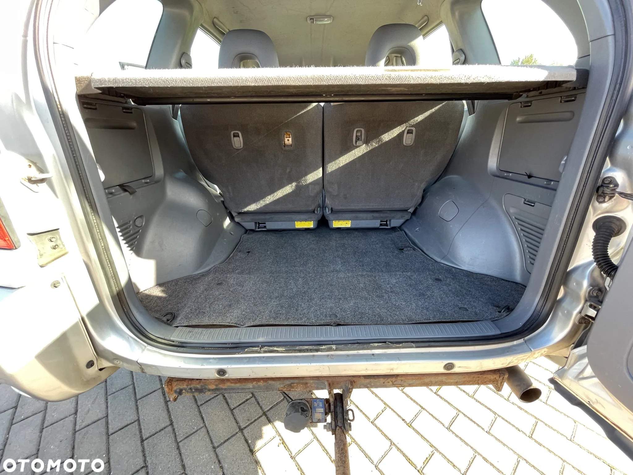 Toyota RAV4 - 13