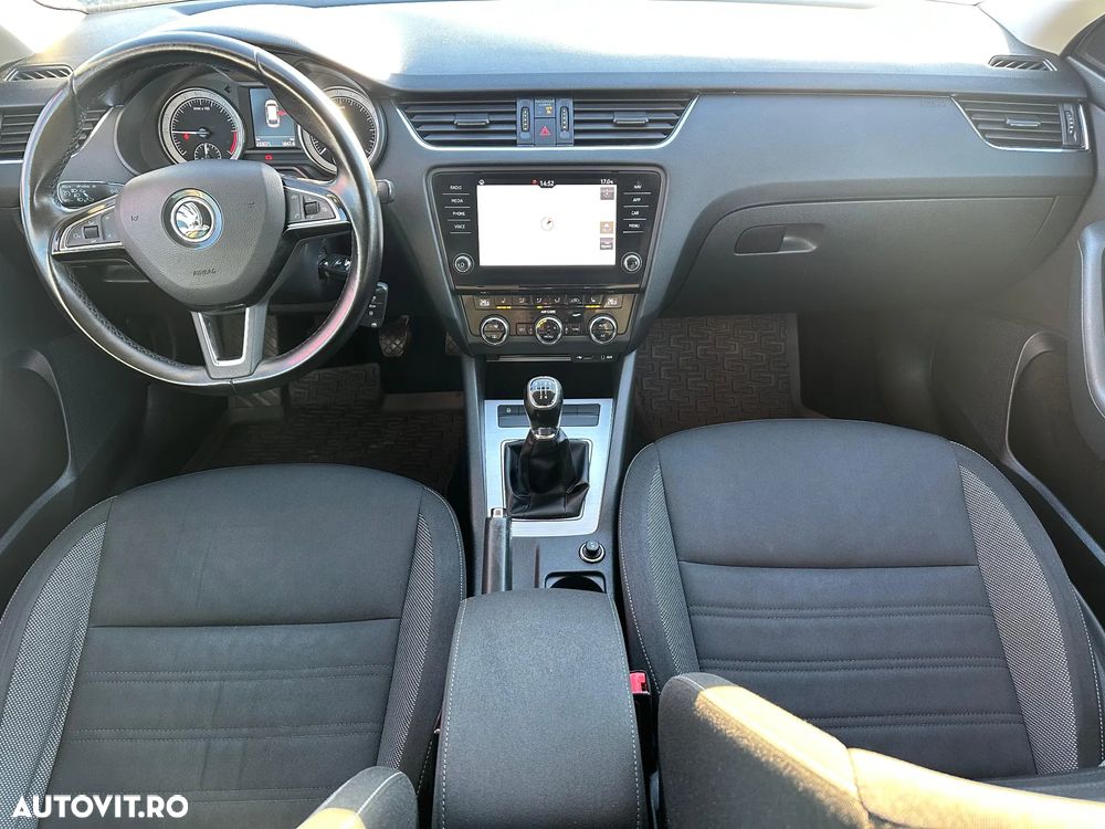 Skoda Octavia Combi 1.6 TDI Ambition - 14