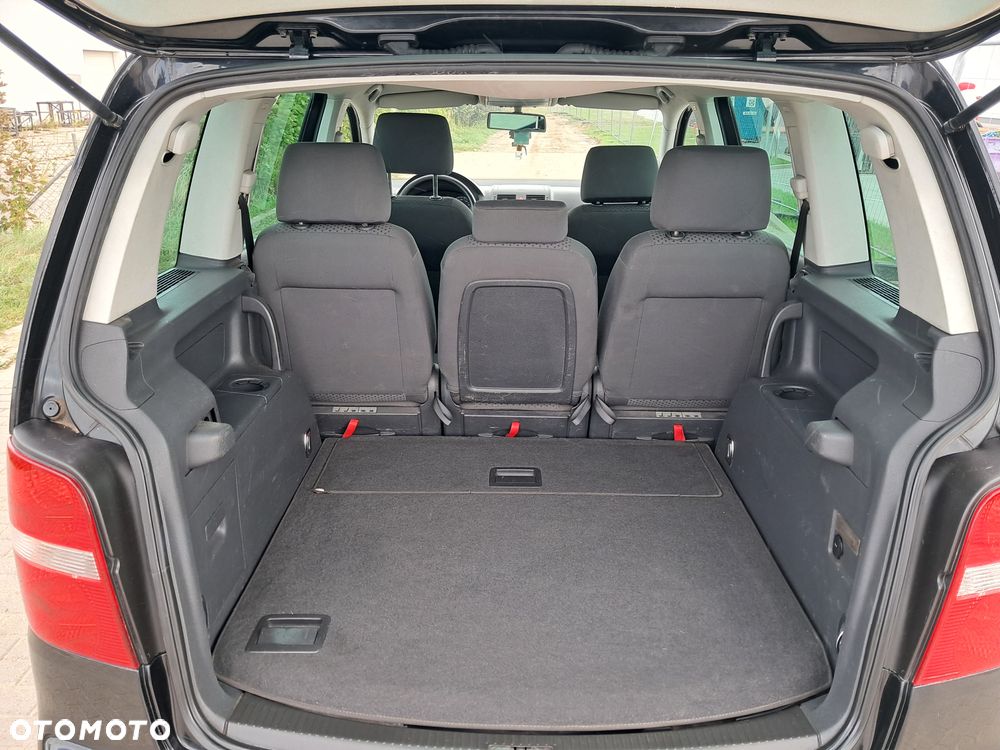 Volkswagen Touran 1.6 Freestyle - 12