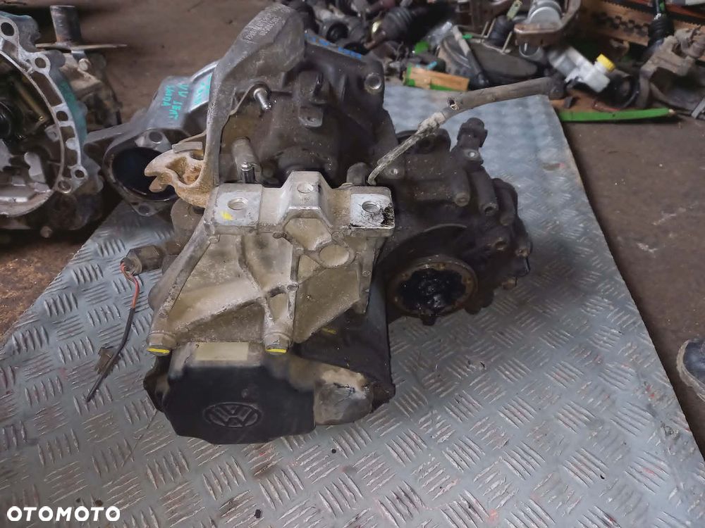 SKODA OCTAVIA AUDI SEAT 1.9TDI SKRZYNIA BIEGÓW EGR - 2