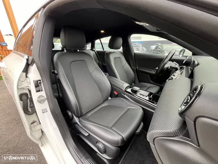 Mercedes-Benz CLA 250 e Style Plus - 33