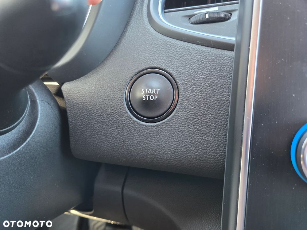 Renault Scenic TCe 140 GPF LIMITED - 25