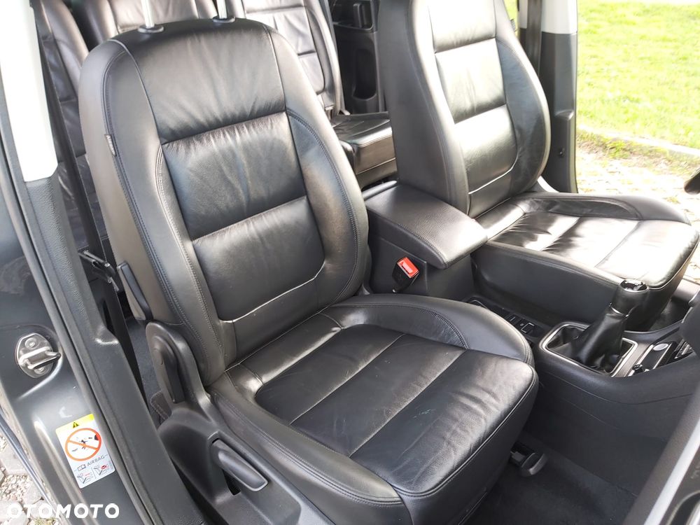 Volkswagen Sharan 2.0 TDI DPF Highline - 18