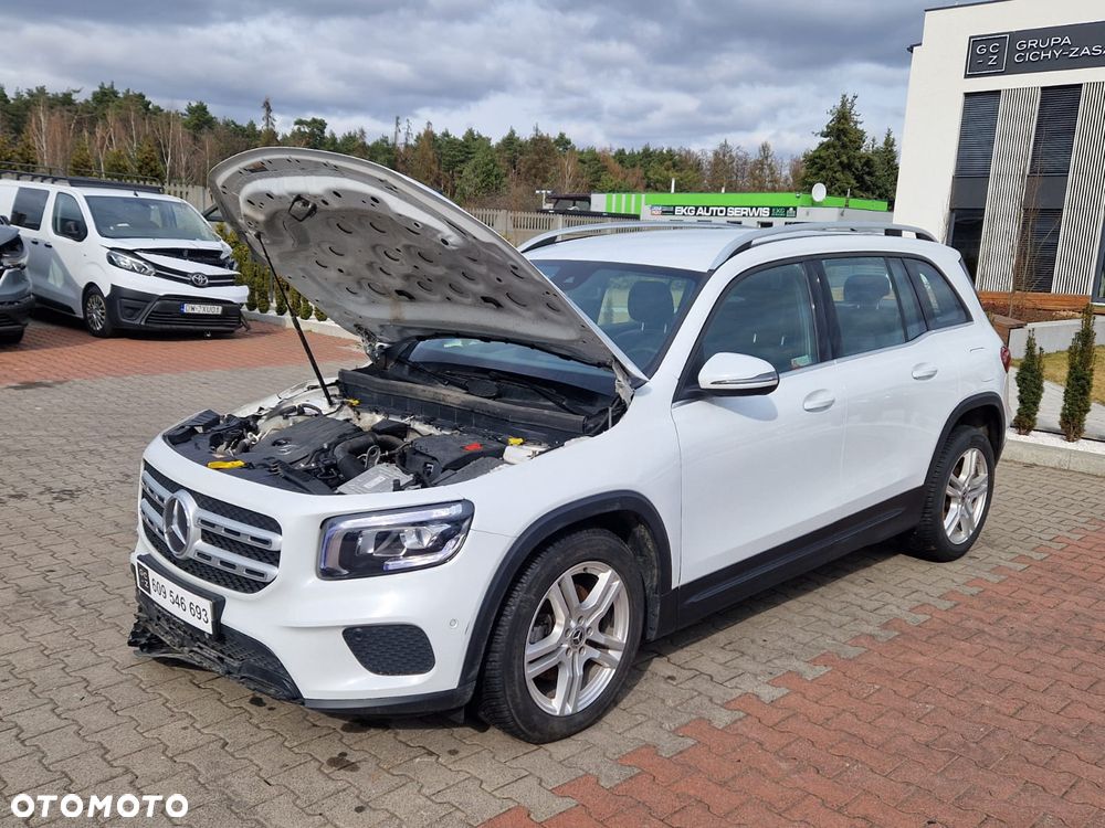 Mercedes-Benz GLB 200 Progressive 7G-DCT - 20