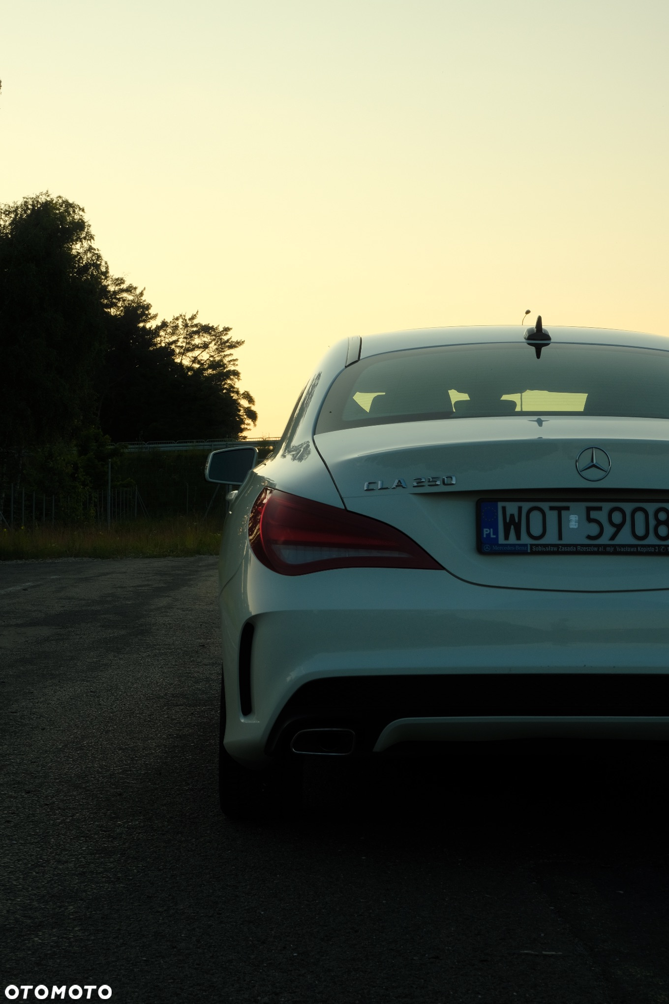 Mercedes-Benz CLA 250 Sport 7G-DCT - 12
