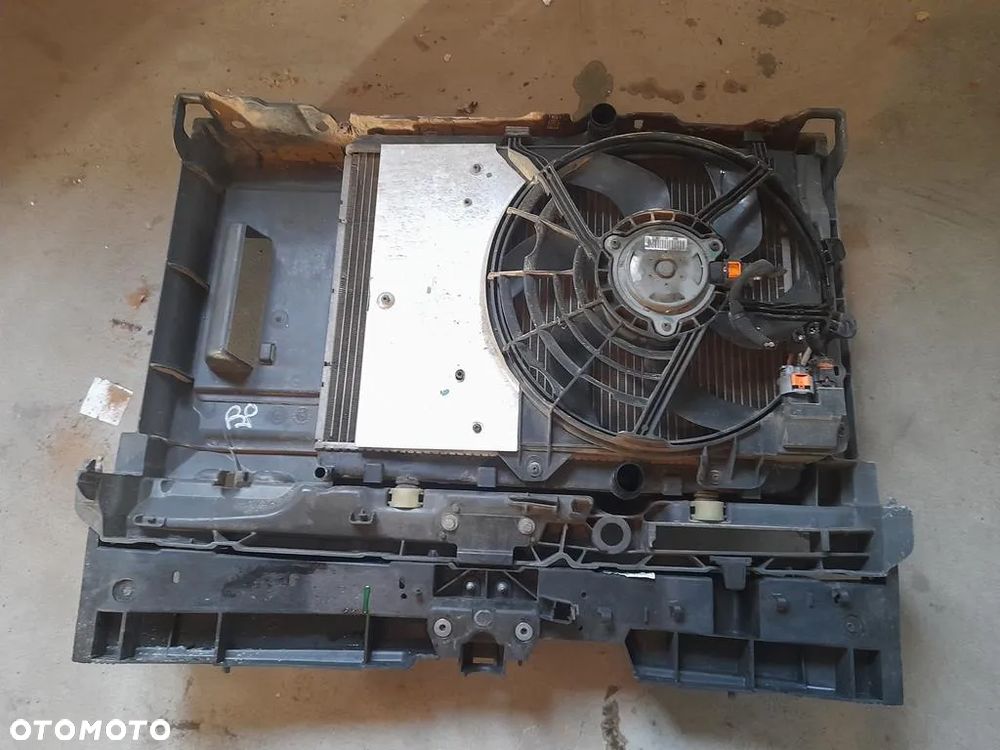 Pas przedni chłodnice wentylator komplet Citroen C3 Picasso 1.4 VTI 1.6 VTI - 5