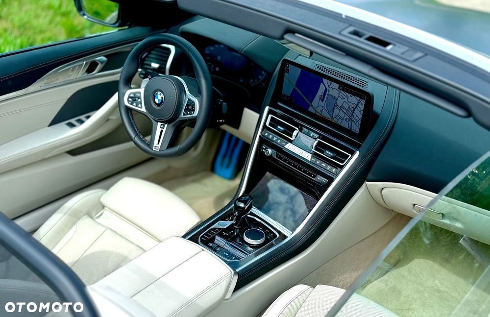 BMW Seria 8 - 3