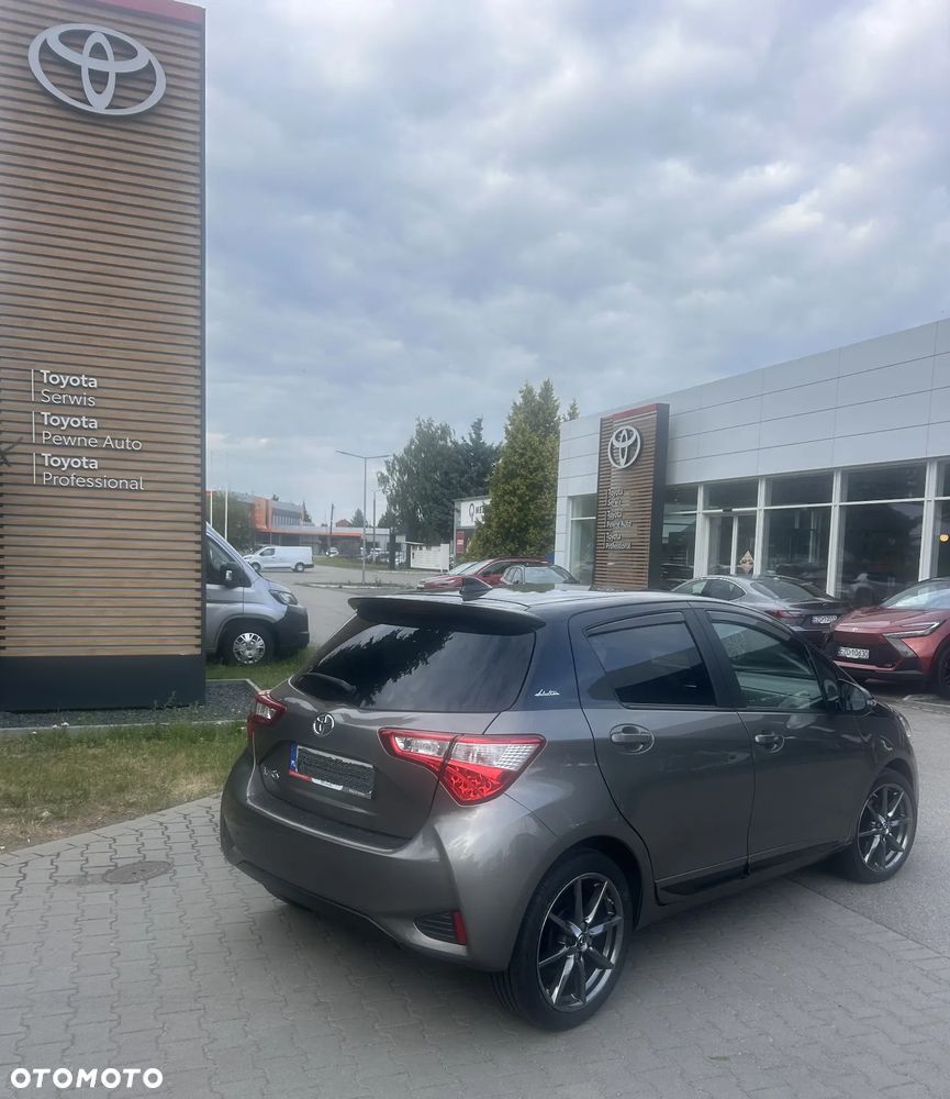Toyota Yaris 1.5 Selection - 3