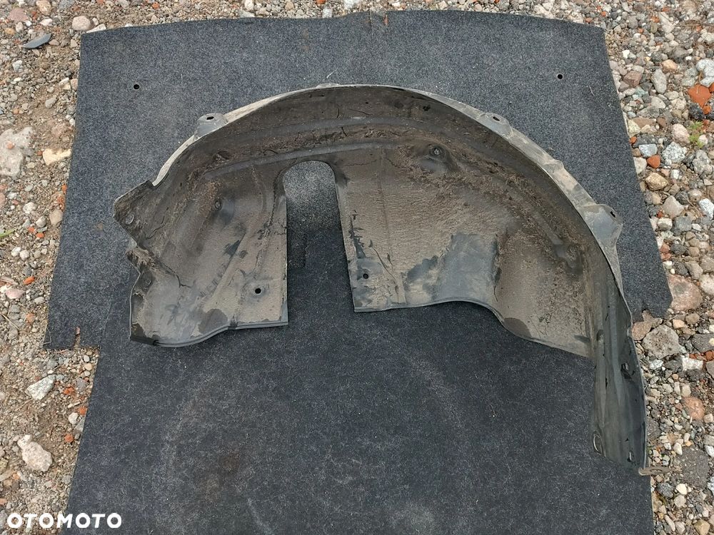 NADKOLE PRAWY TYŁ  TOYOTA YARIS IV - 1