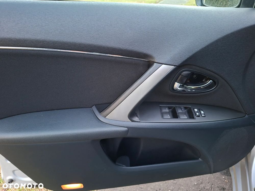 Toyota Avensis 1.8 Edition - 16